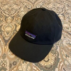 NWOT Patagonia P-6 Label Trad Cap Black OS